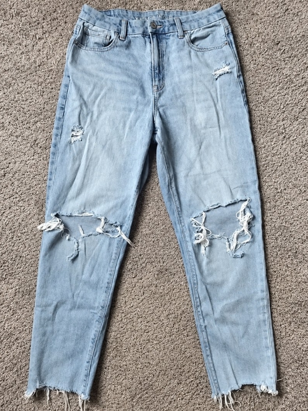 American Eagle Curvy Mom Jeans Womens 8R High Rise Distressed Light Wash